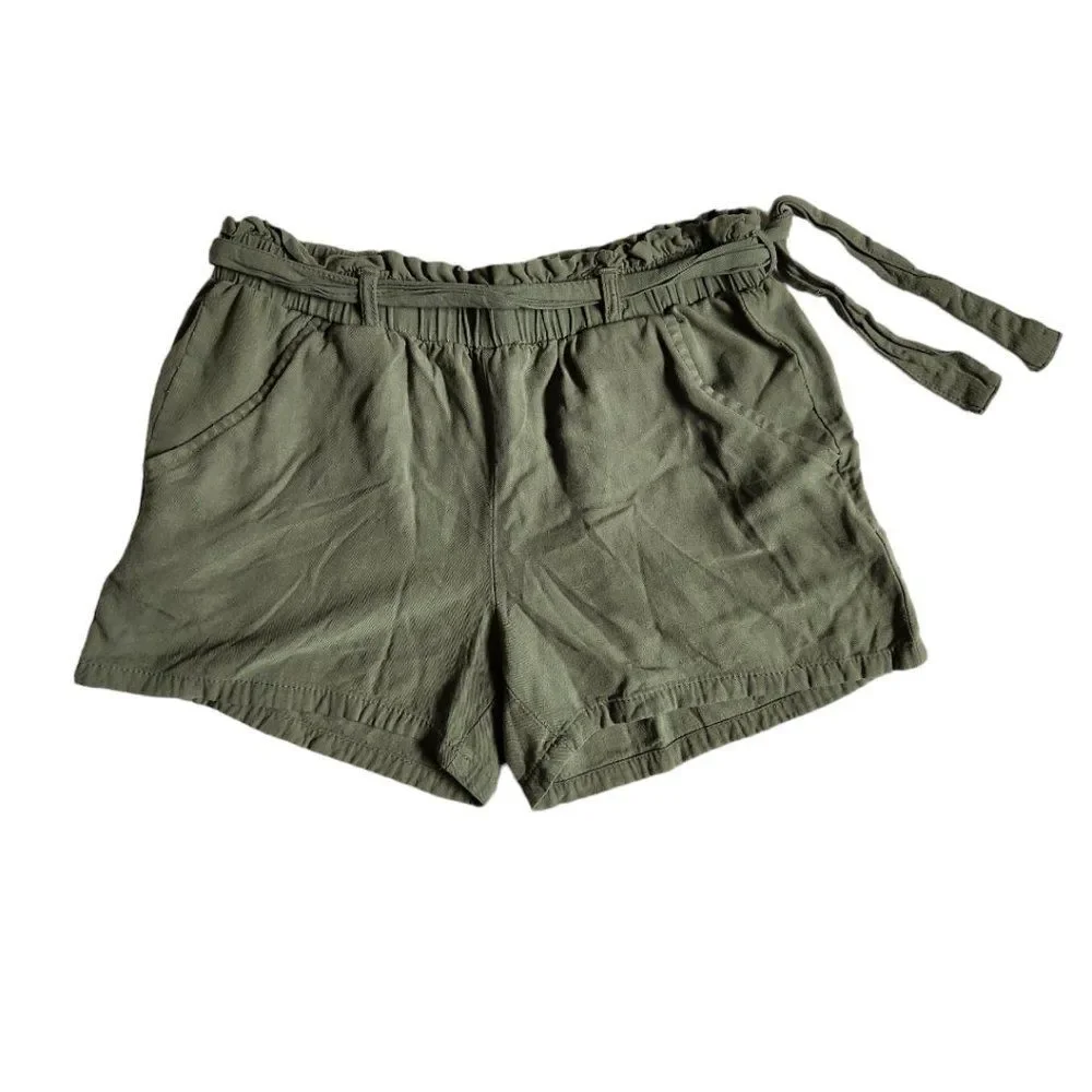 Old Navy olive green pull on belted shorts sz XL (14)